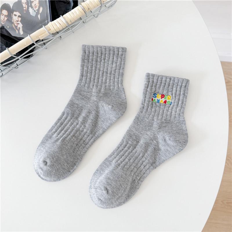 Cityboy Korean Trend Embroidered Mid-Calf Skateboard Cotton Socks for Men and Women