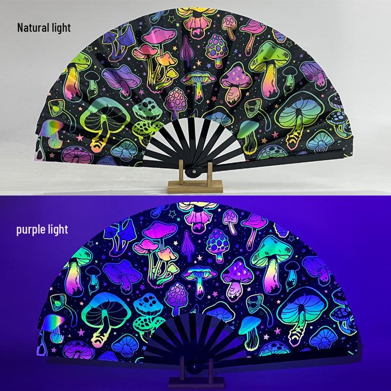 Leuchtender faltbarer Kung-Fu-Party-Fächer mit UV-fluoreszierender Leuchtkraft