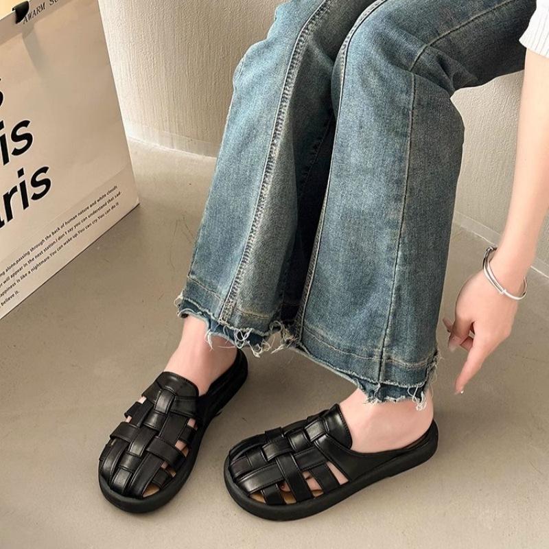 Leather Bag Head Slippers Women's Outer Wear 2025 Spring and Summer New Retro Woven Hollow One Pedal Lazy Half Drag
