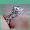 Elegantes Verlobungs-Kronenring-Set im antiken Stil mit rundem weißen Saphir, versilbert