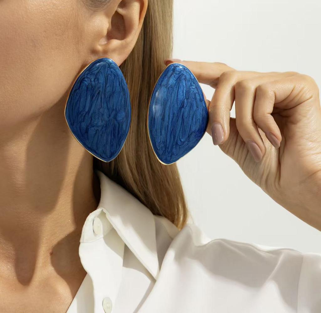 Temperament Light Luxury Resin Gem Stud Earrings, Retro Geometric Irregular Pleated Metal Oil Drop Earrings