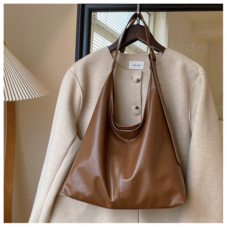 Pu Large Capacity Tote Bag For Women With Zipper Closure And Casual Street Style