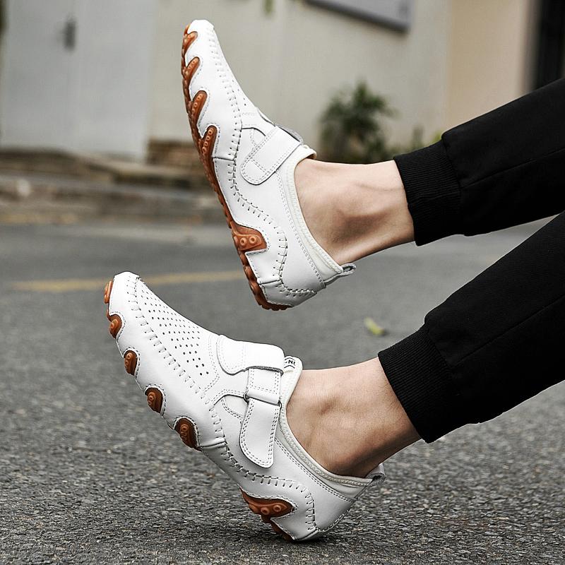 Fashion Summer New Breathable Punching Leather Shoes Men Designer Loafers Quality Non-slip Outdoor Sneakers Adult Men Driving Men Shoes