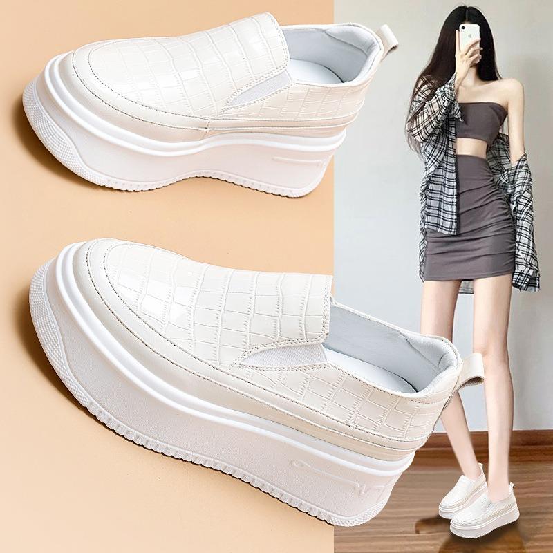 Scarpe basse in pelle primavera e autunno nuova moda suola spessa rialzanti Mori Lefu trend versatili a pedale unico casual scarpe singole