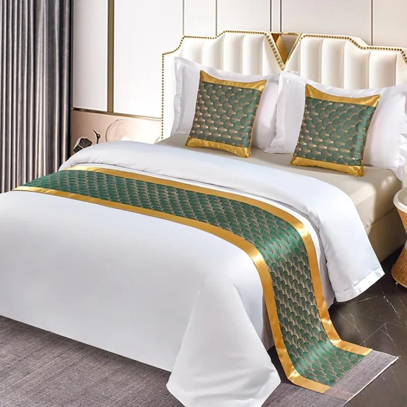 Chinese Style Fashion High Quality Bed Flag Hotel Cupboard Table Runner Decor for Home Parlor Wedding Room No Pillowcase