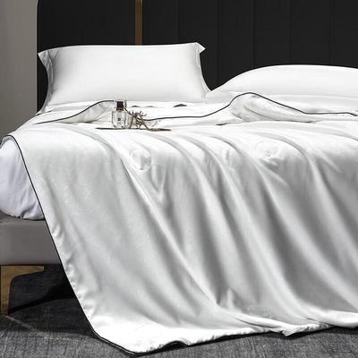 Bamboo Impression Mulberry Silk Filled Lightweight Duvet