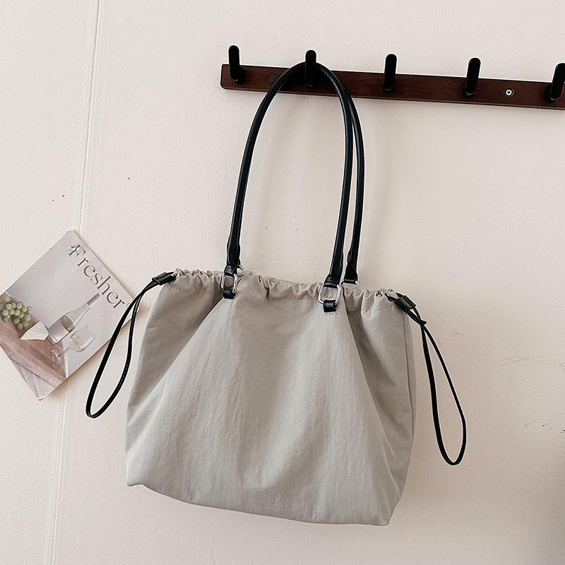 Women's Bag Autumn and Winter New Casual Large-capacity Tote Bag Commuting Class Shoulder Bag