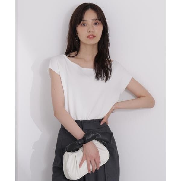Proportion Body Dressing Navy Knit Sweater with Design Women's Décolleté