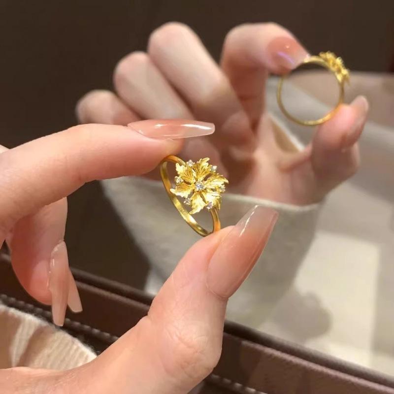 Elegant Gold Micro-Diamond Snowflake Ring: High-End Luxury Versatile Finger Jewelry Adjustable