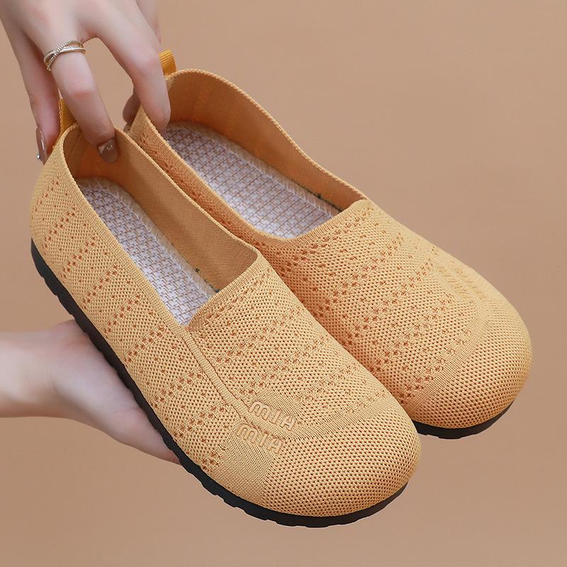 Shoes Women's Cloth Shoes Flying Weaving Fashion Breathable Non-slip Lightweight Women's Shoes Casual Mom Shoes Flat Single Shoes
