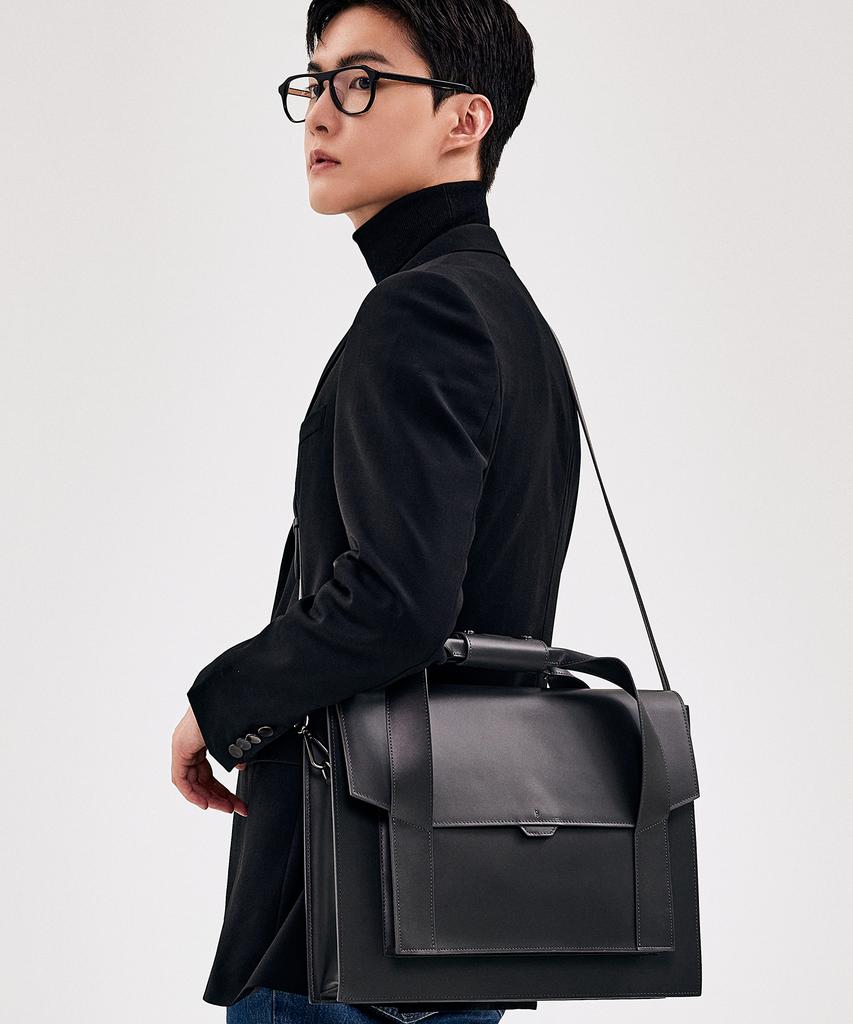 Bedford11Th Polygon Satchel Ceo Bag Black