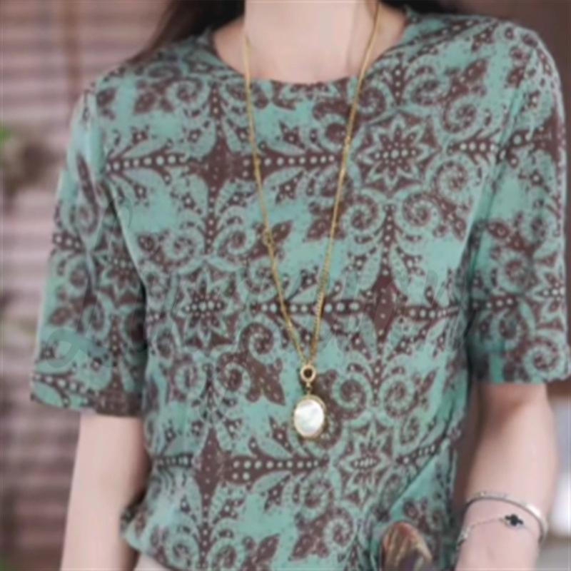 Korean Style Plus Size Slimming Printed Top for Women (2026 Summer Collection) 3X-Large