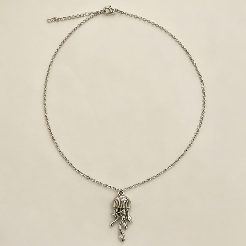 Deep Sea Dream: Jellyfish Pearl Necklace Choker