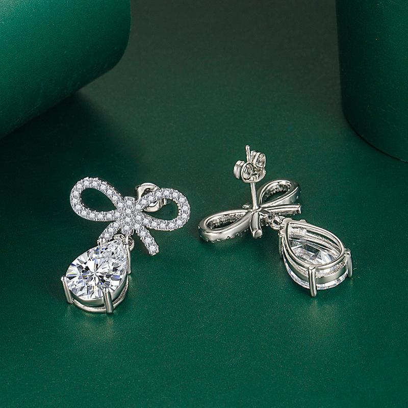 BELLA BOX Luxury Women Stud Earrings Wedding Engagement Party Gift