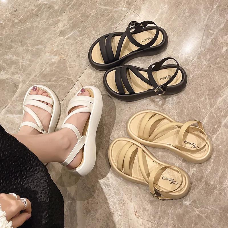 Fashion Sexy Model Buckle Sandals Travel Slippers 2025 Summer Fashion Non-slip Round Toe Hollow Comfortable Casual Flat Shoes