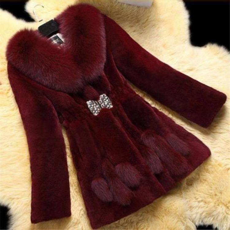Cappotto in Finta Pelliccia Donna Inverno Morbido Fibbia Strass Slim Elastico Lunghezza Media