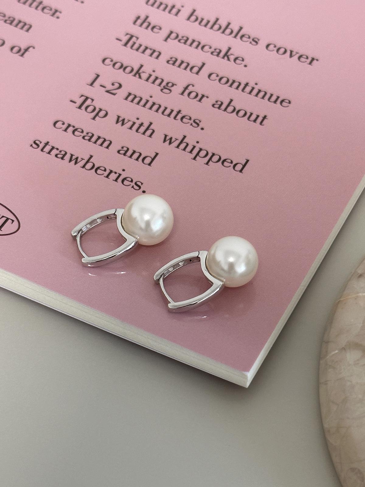 

Серьги с цирконами из серебра 925 пробы, женские, легкая роскошь, темпераментные, элегантные, с имитацией жемчуга, нишевые, высокого класса, новые серьги для леди 925 silver needle