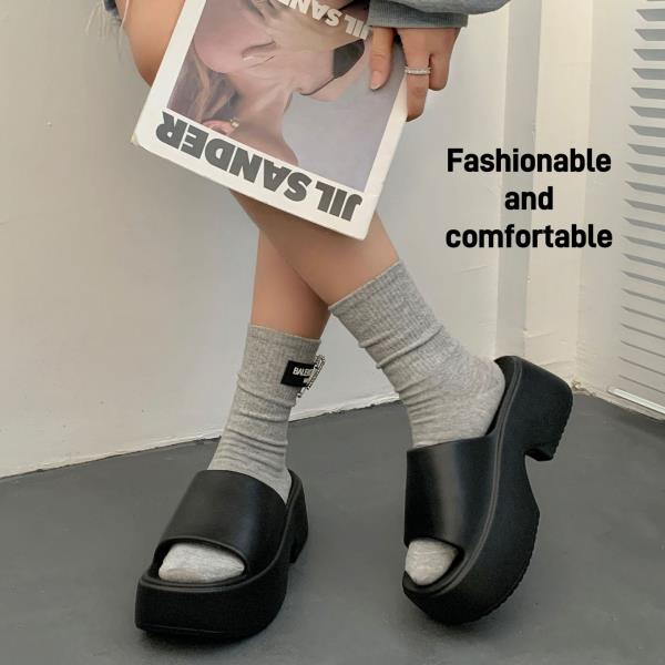 Fashion High-Heeled Shoes Lady Rubber Slippers Platform Slides Fashion Massage Summer Flat Soft Luxury Slippers Casual Flat Shoes Female