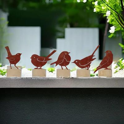 Rusted Wrought Iron Garden Decor: 5 Birds On Tree Stump