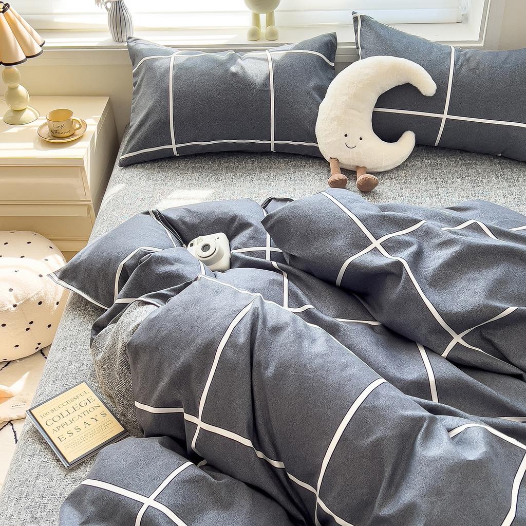 Thickened twill abraded four-piece set cartoon cute printed student dormitory bed sheet quilt set three-piece set