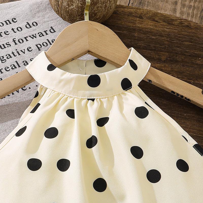 Girls' Fashionable Outfit - Summer Children's Casual Polka Dot Neckless Sleeveless Top and Shorts Set