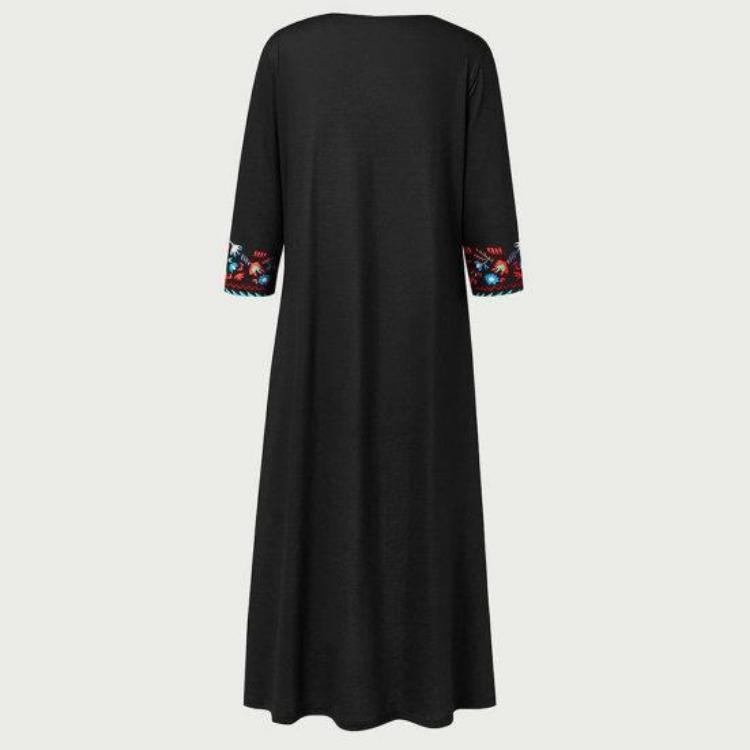 Plus Size Lady Dress V Neck Three Quarter Sleeves Bohemian Sexy A Line Loose Hem Pockets Retro Ethnic Style Print