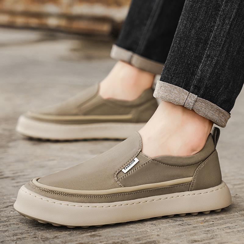 Men's shoes breathable casual low-top board shoes men's summer new outdoor one-pedal thick-soled lazy sports trendy shoes