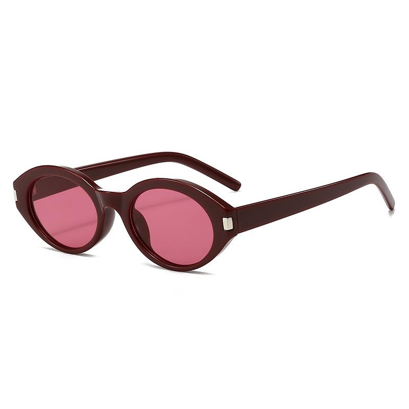 Retro Cat-Eye Tortoiseshell Women's Sunglasses – Fashionable Oval Small Frame with European and American High-End Style.