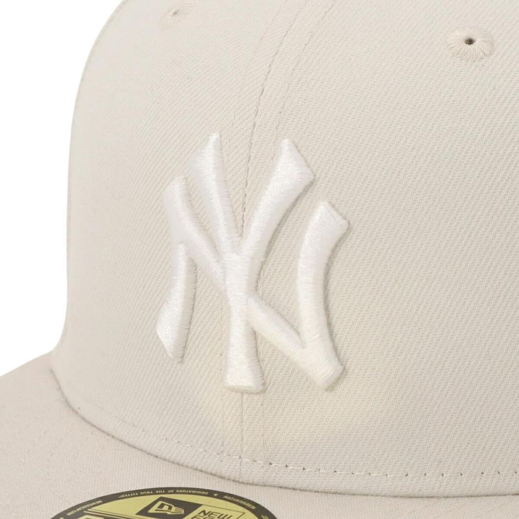 Kšiltovka New Era 59FIFTY MLB Goro Nakatsugawa Kolaborace NY Pískové plátno 7 14 5950 GORO NEYYAN STO 14460934 NER36C5619