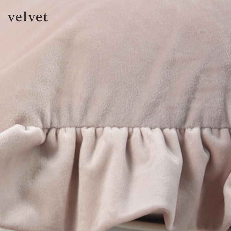 17.7In/19.7in Pillowcase Square Ruffled Pillow Sham Velvet Wrinkle Resistant Zippered Sofa Bedroom Decoration