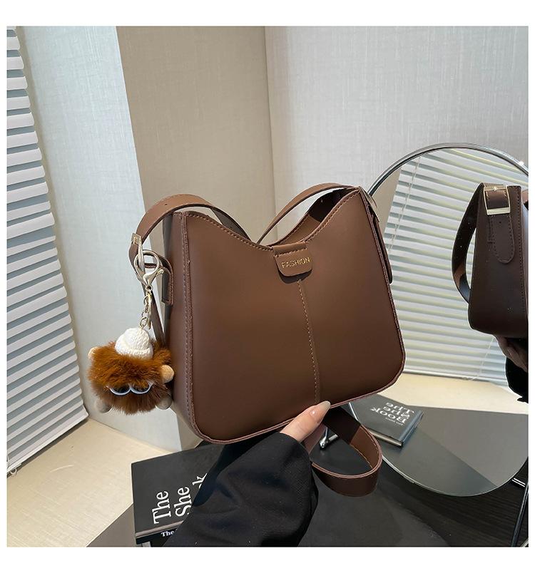 Premium Texture Retro Bag Women's 2025 New Fashion Versatile Bucket Bag Internet Celebrity Explosion Shoulder Messenger Bag