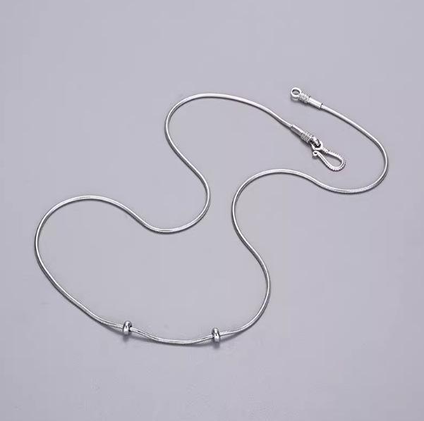 Dzi Beads 925 Sterling Silver Men's Clavicle Necklace, High-End Round Snake Bone Chain with Screw Through Design.