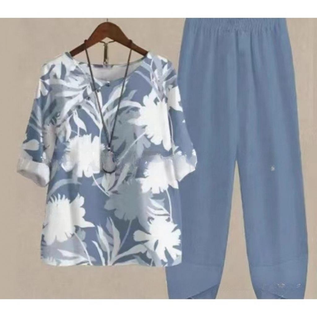 Women's Loose Fit Floral Printed Two Piece Outfit Half Sleeve T-Shirt Elastic Waist Pantsuit