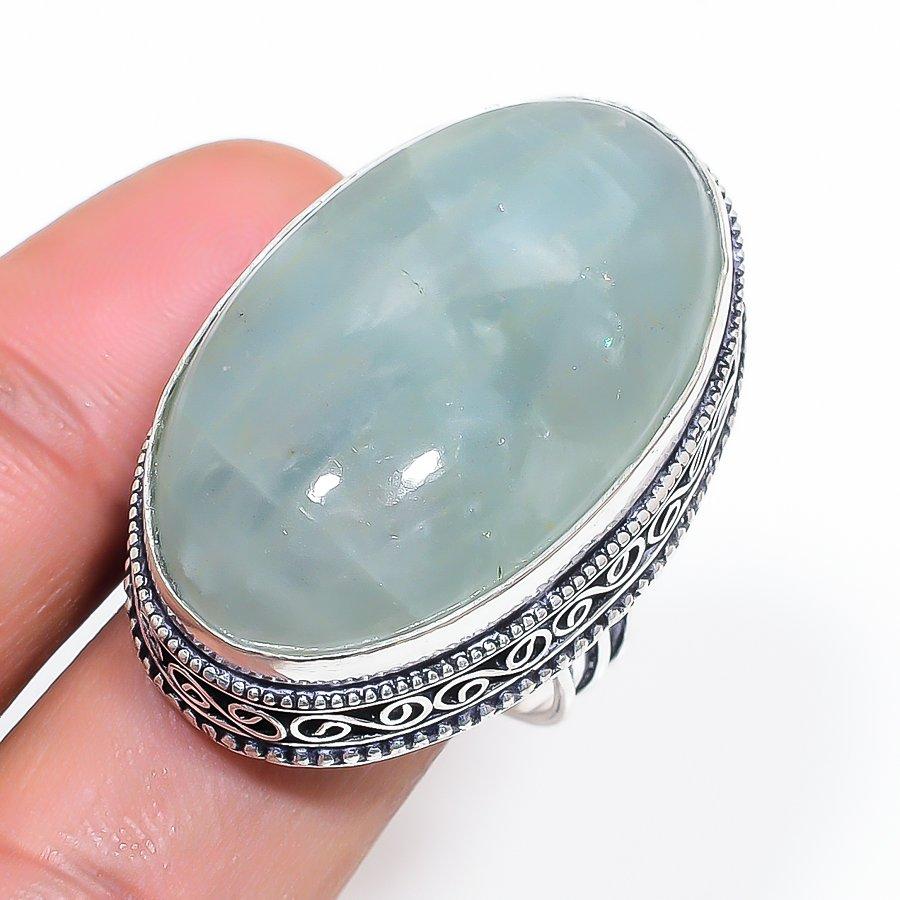 

Кольцо из серебра 925 пробы с натуральным аквамарином, размер 9,5 г8P07