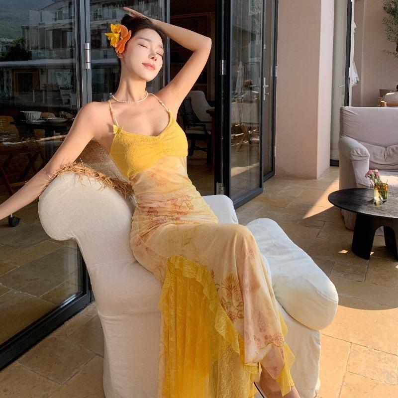 Sexy Premium Yellow Bell Vacation Print Elastic Slim Skinny Splicing Fishtail Suspender Dress