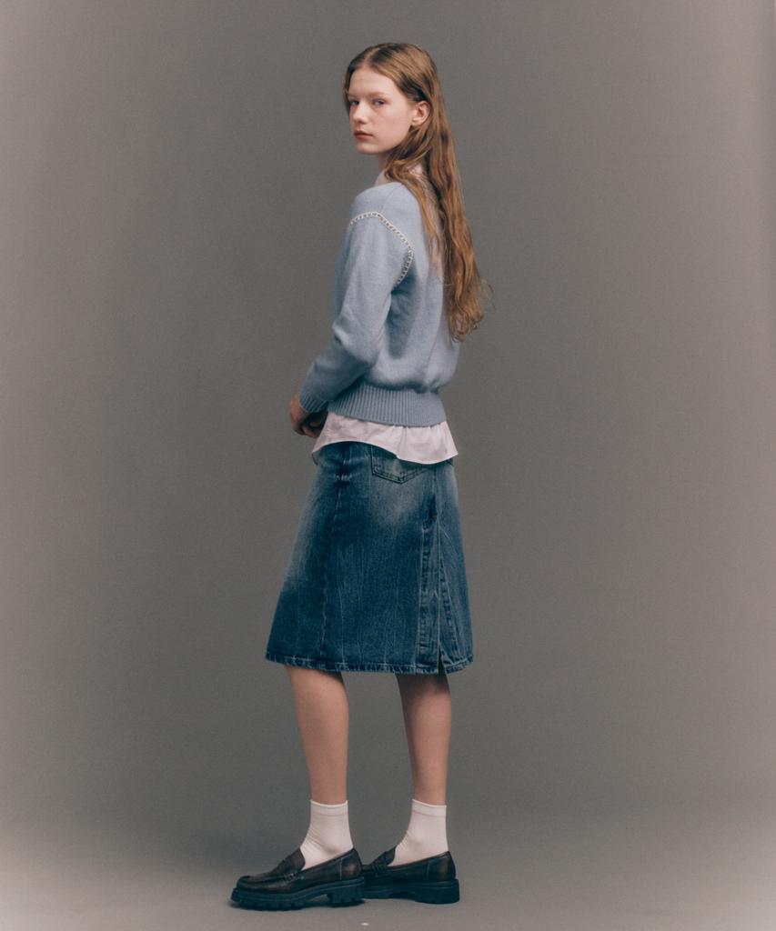 Seteo (W) Contrast Stitch Semi-Crop Knit Ice Blue