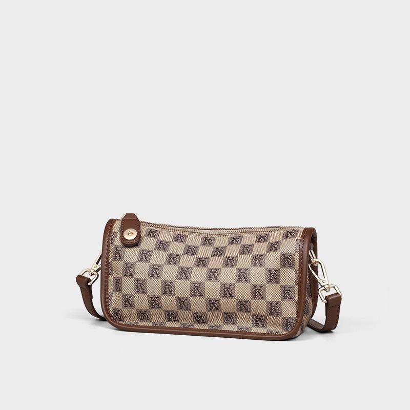 Bags Women's new autumn and winter messenger bags Pillow bags Light luxury niche high-end messenger bags Luggage