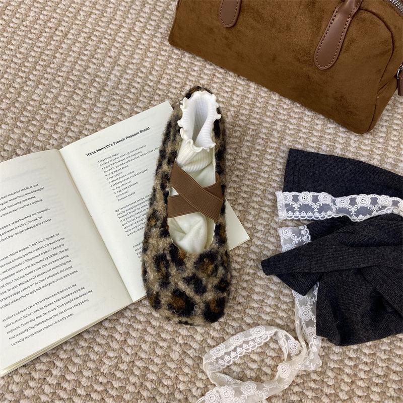 In the Winter Korean Version, the Height Is Increased. Mary Jane Woolen Fabric, Autumn Wool Shoes Feel Fleece, Single Shoes, Women's Shoes, French Sho