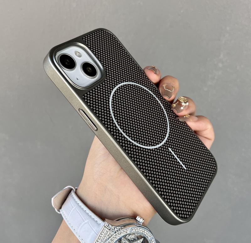 Kohlefaser Textur Kabellose Lade Magnetische Handyhülle Für iPhone 16 Pro Max 15 Pro 14 13 12 für Magsafe Stoßfest Schlank Hart PC Bumper Abdeckung
