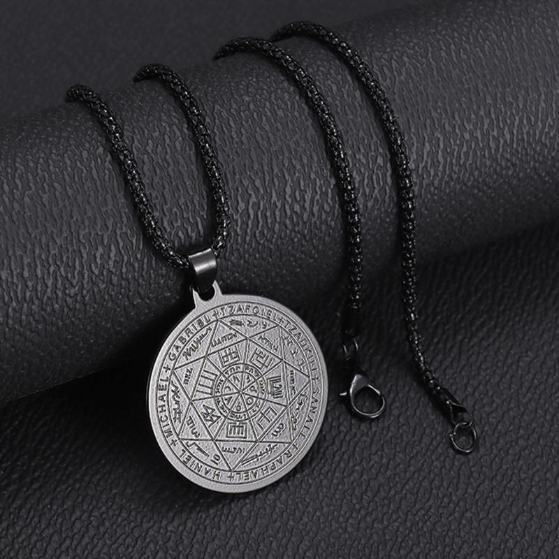 Elegant Divination Coin Necklace Stainless Steel Christian Faith Jewelry Adjustable Chain For Women Men Spiritual Gift