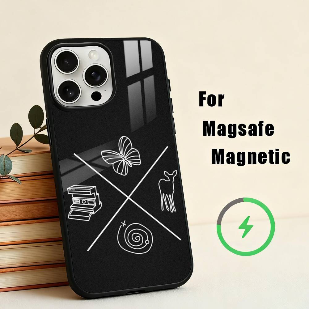 L-Life Is Strange Game   Phone Case For iPhone 17,16,15,14,13,12,Plus,Pro,Max for Magsafe Magnetic Wireless Charging