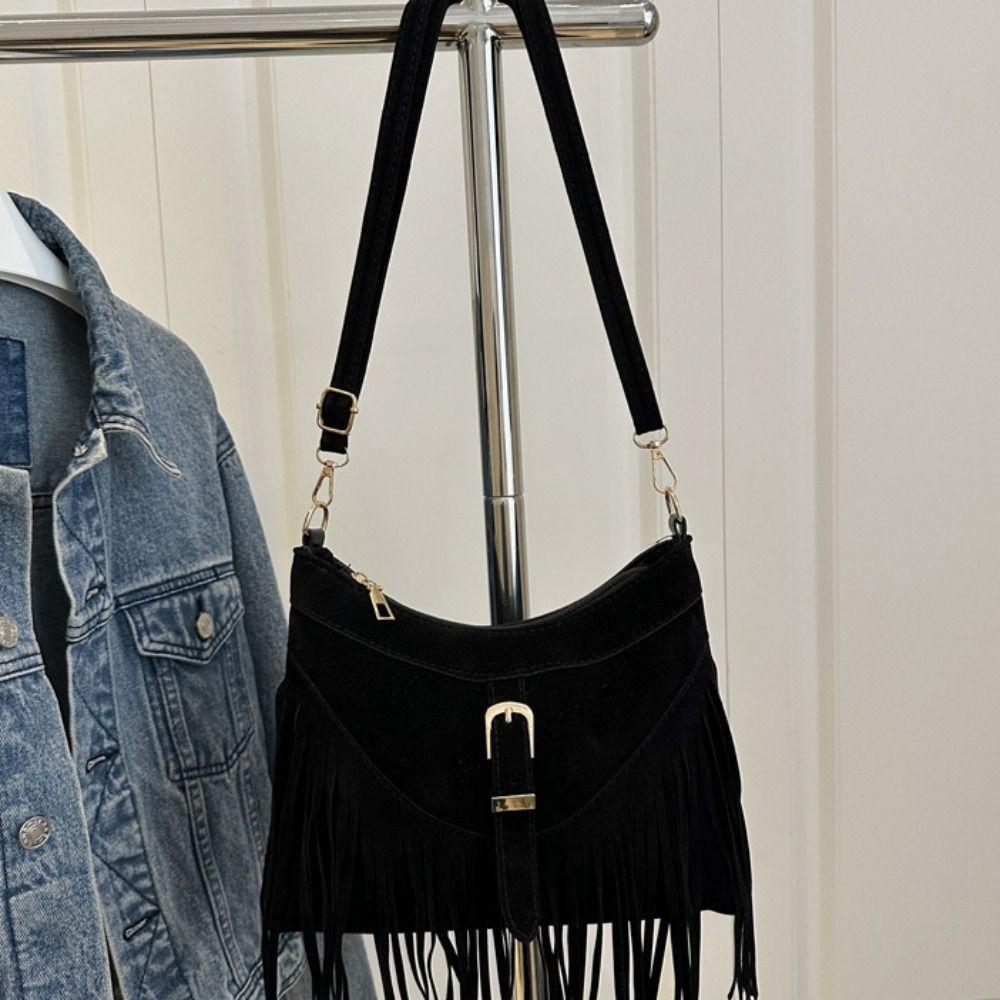 Buckle Tassel Shoulder Bag Solid Color Underarm Packs Cute Suede Handbag  Travel