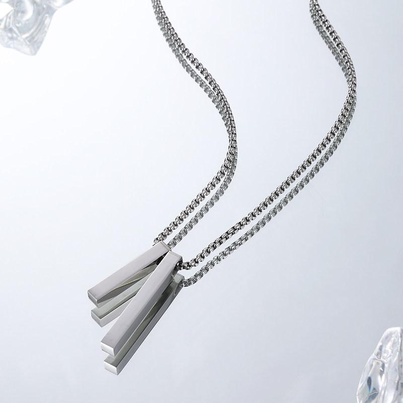 Titanium Steel Men's High-End Pendant Necklace - Trendy, Versatile Chain Accessory