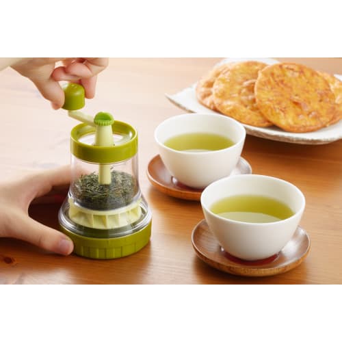Craft Tanaka Tea Mill, Issa, with Measuring Spoon, TM-40