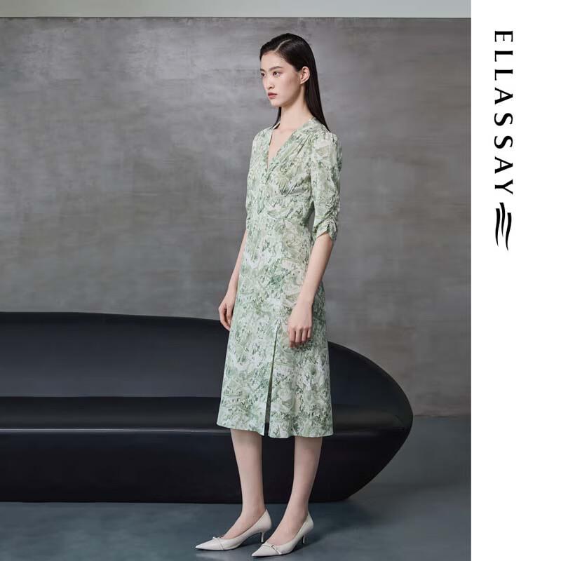 ELLASSAY Women's French V-Neck Cinched Waist Five-Point Sleeve Dress