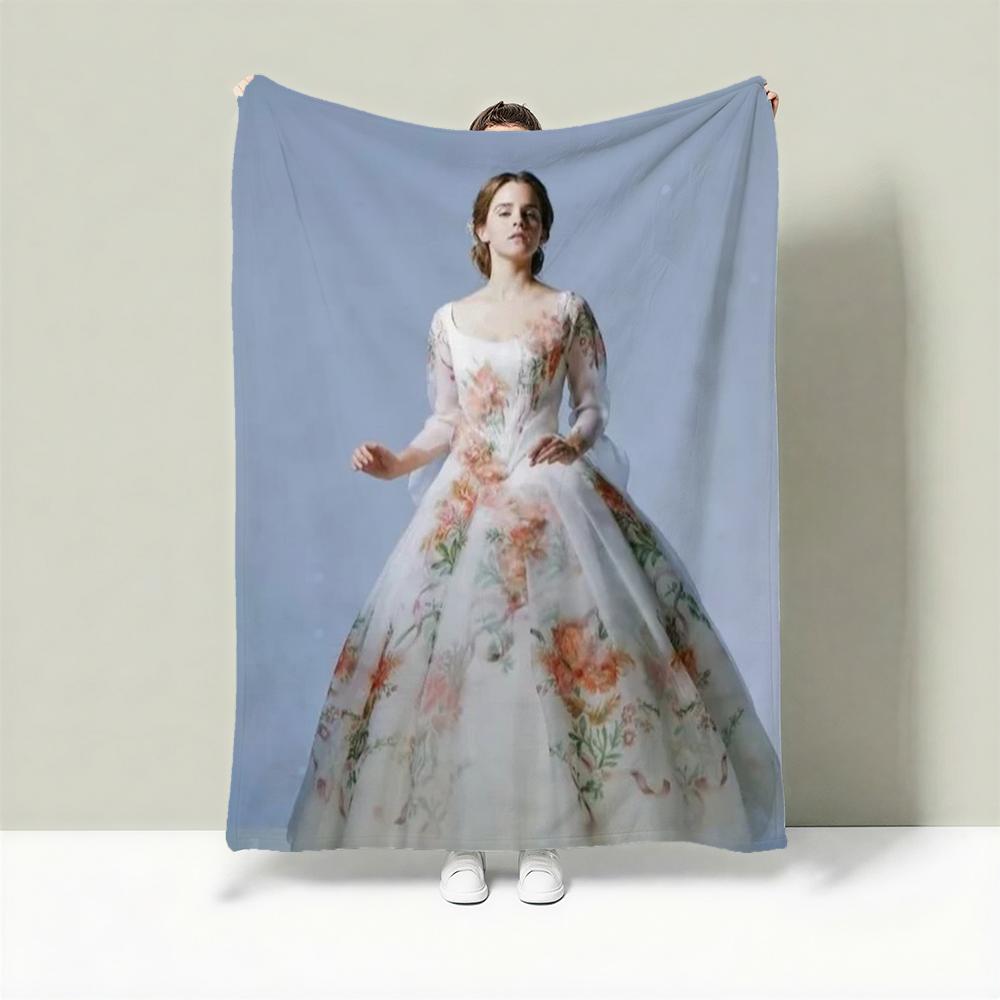 Celebrity E-Emma Watson Throw Lightweight 240g Flannel Blanket Soft Skin-friendly for Summer Cooling 75X95CM
