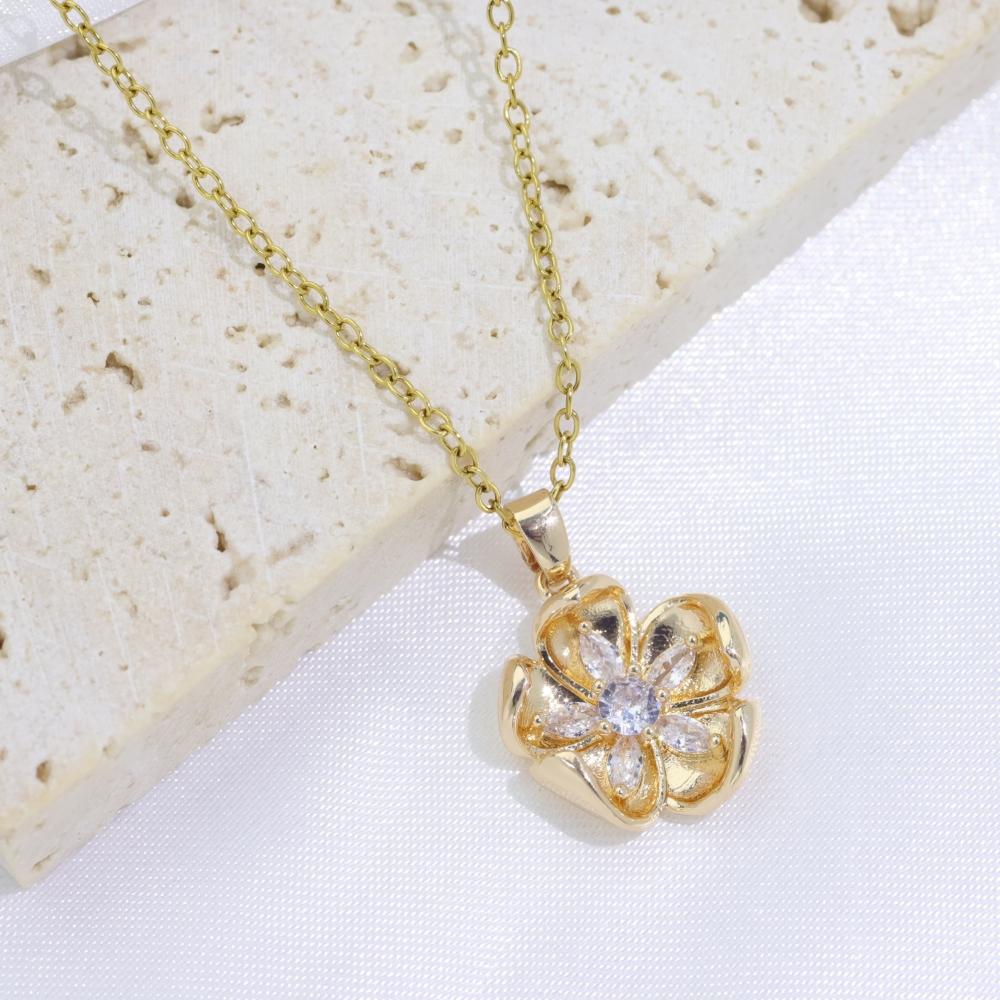 

Luxury Flowers Pendant Necklaces for Women Fashion Zirconia Necklace Wedding Party Jewelry Accessories