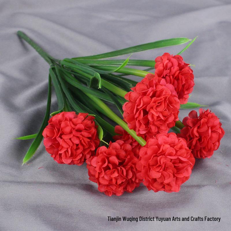 

7-Head Crystal Embroidery Autumn Chrysanthemum & Grass Bouquet - Home & Garden Décor красный