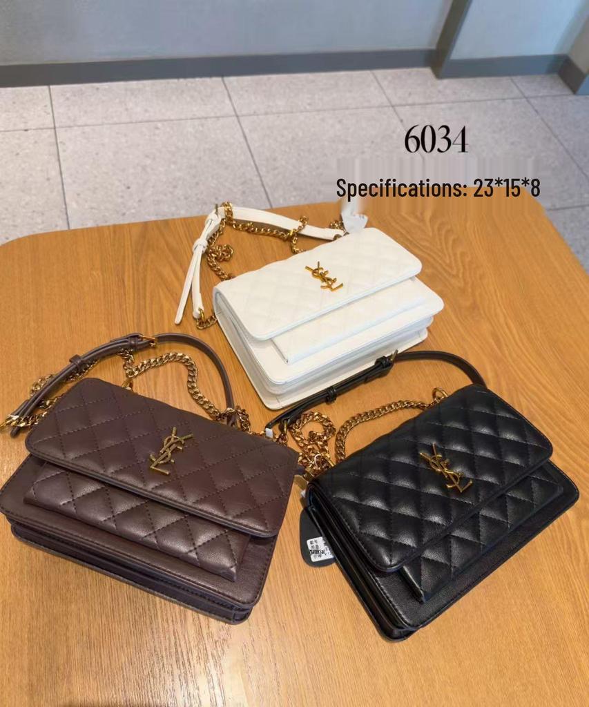 Lambskin Diamond Pattern Accordion Crossbody Chain Bag