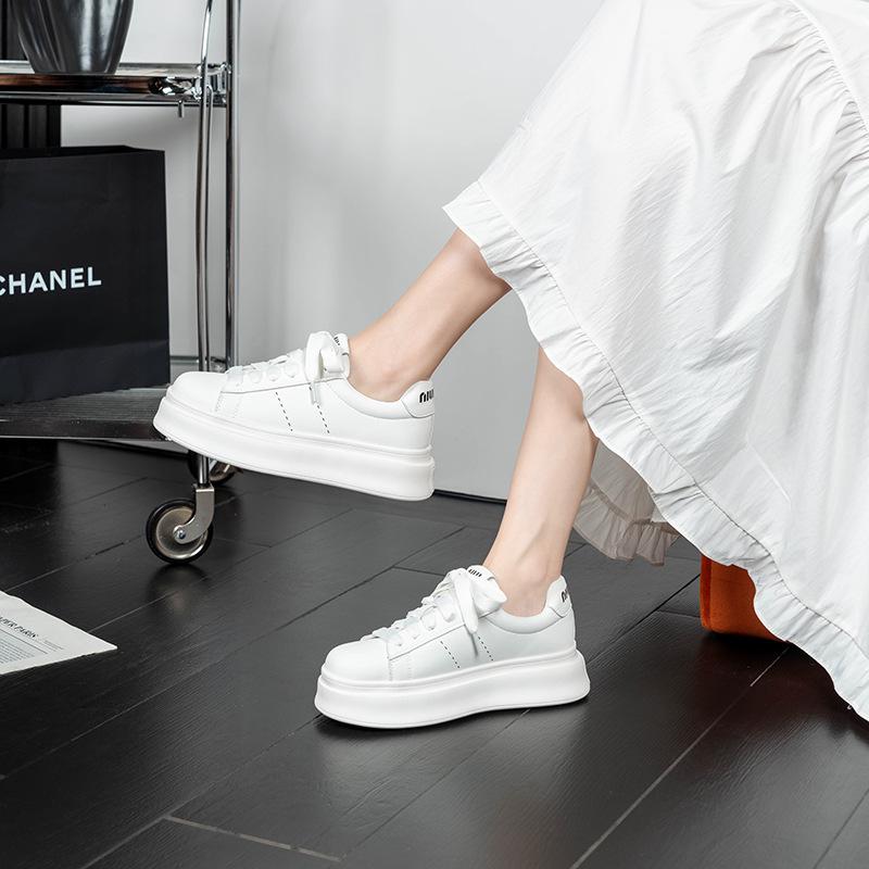 Cowhide spot sports and leisure women's shoes 2025 women's shoes autumn women's sports shoes versatile thick soles increase height white shoes women